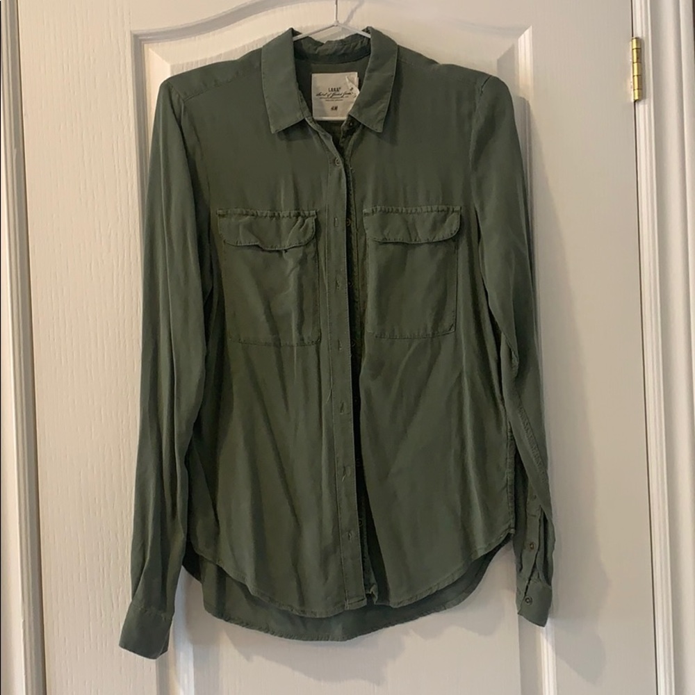 H&M button-down shirt
